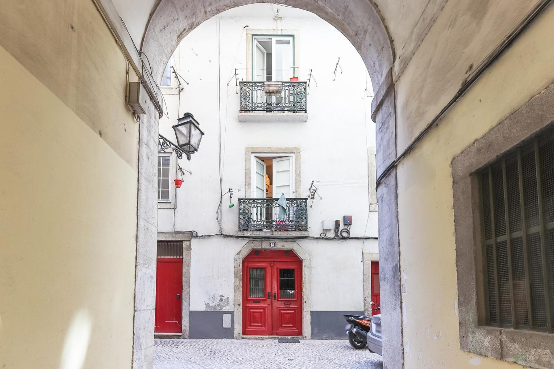 Santos Tiny Studio By Homing Lisbon Luaran gambar